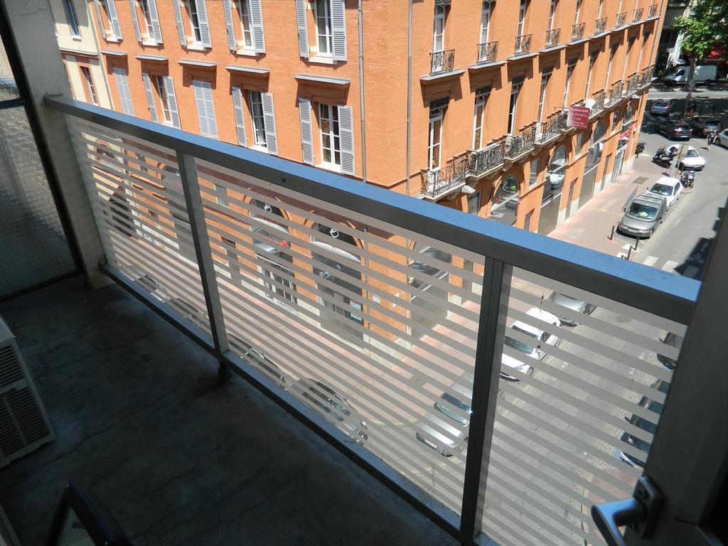 Hotel Ours Blanc - Victor Hugo Toulouse Ngoại thất bức ảnh