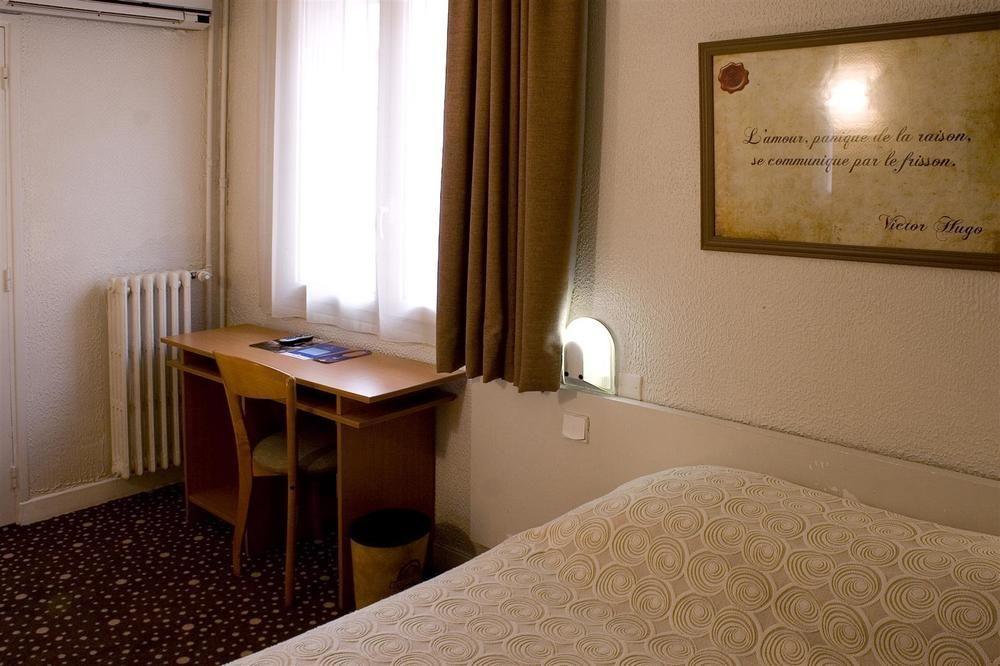 Hotel Ours Blanc - Victor Hugo Toulouse Ngoại thất bức ảnh