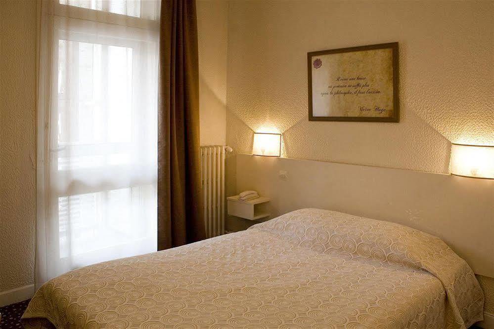 Hotel Ours Blanc - Victor Hugo Toulouse Ngoại thất bức ảnh